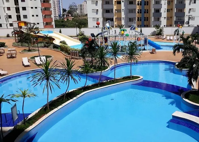 Riviera Park Com Banheira E Sacada Em Caldas Novas